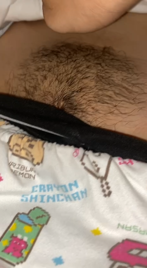Rình con em ngủ rồi sờ lồn